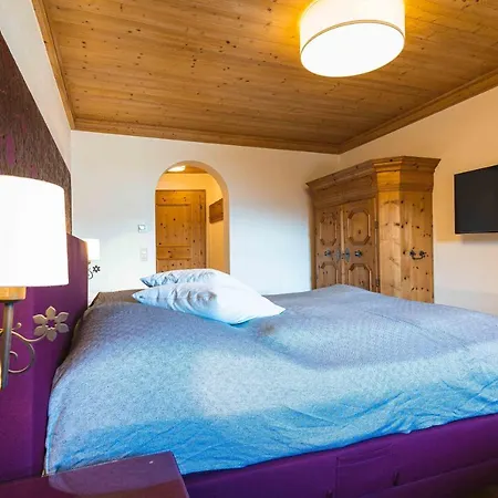 Chalet Crown Of The Alps *