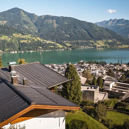 Crown Of The Alps * Zell am See