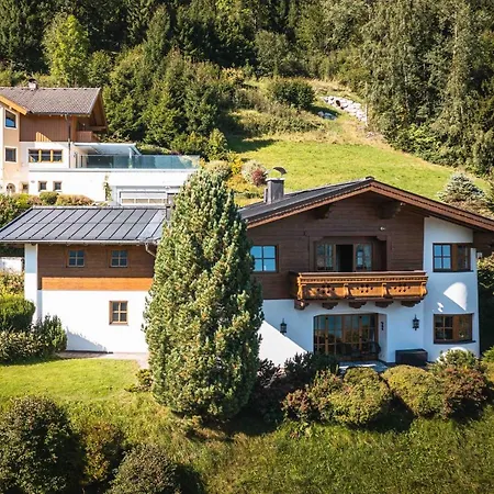 Crown Of The Alps Chalet