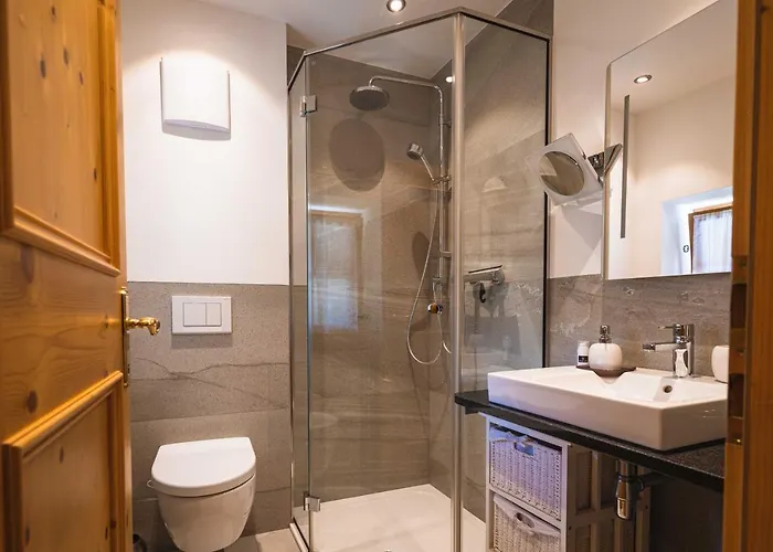 Crown Of The Alps By We Rent Horská chata Zell am See