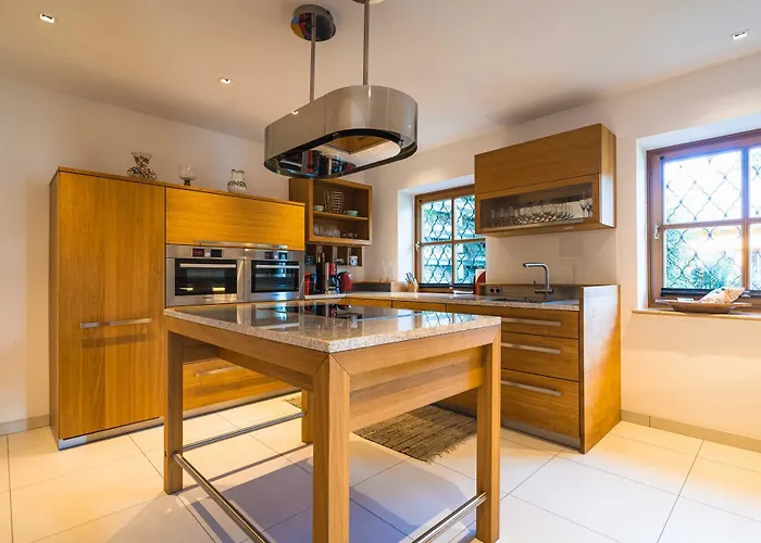 Crown Of The Alps By We Rent Zell am See